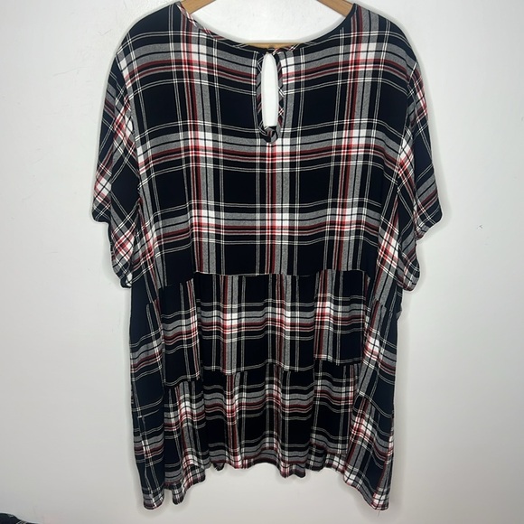Torrid Rayon Crepe Tiered Plaid Babydoll Peplum Top Size 5 - Picture 6 of 12